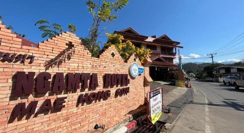 Ngamta Hotel Мэхонгсон Экстерьер фото