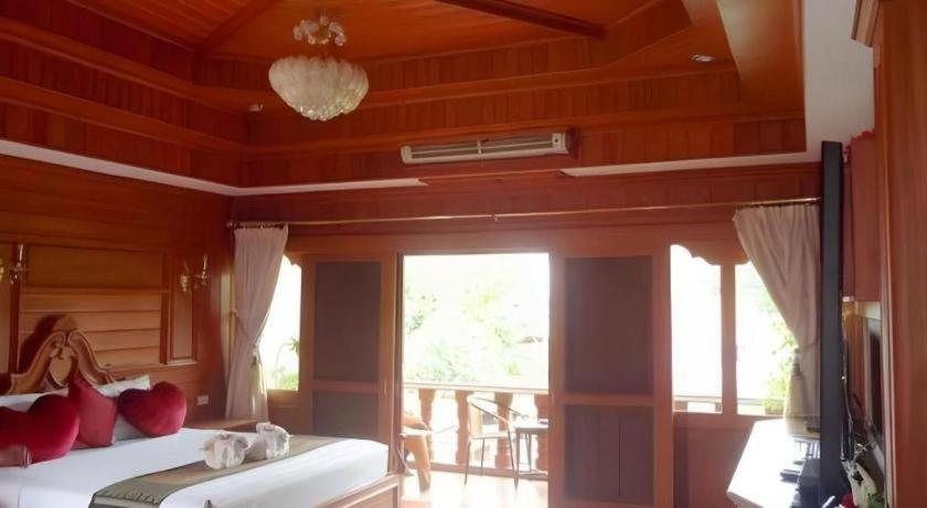 Ngamta Hotel Мэхонгсон Экстерьер фото
