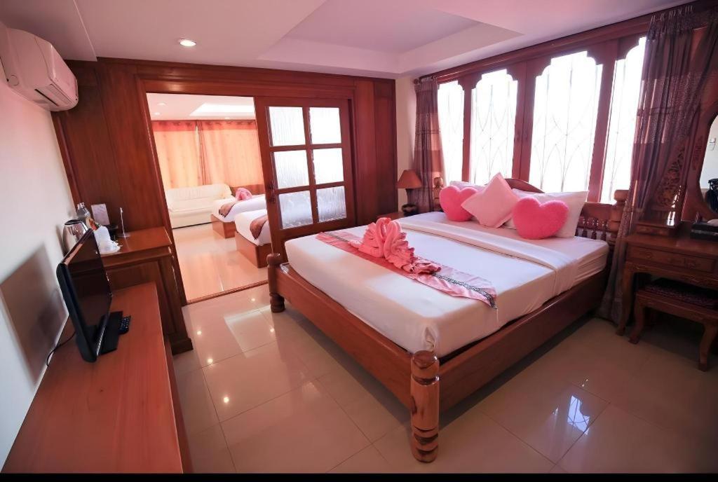 Ngamta Hotel Мэхонгсон Экстерьер фото