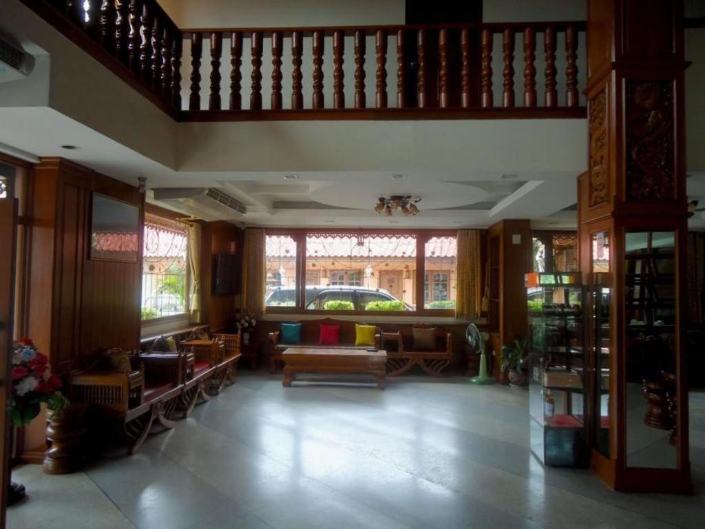 Ngamta Hotel Мэхонгсон Экстерьер фото